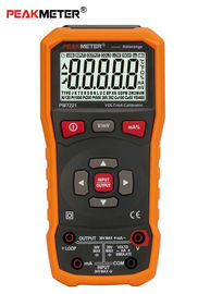 Calibratura e misura trattate di potere INPIT V del ciclo del calibratore di Digital